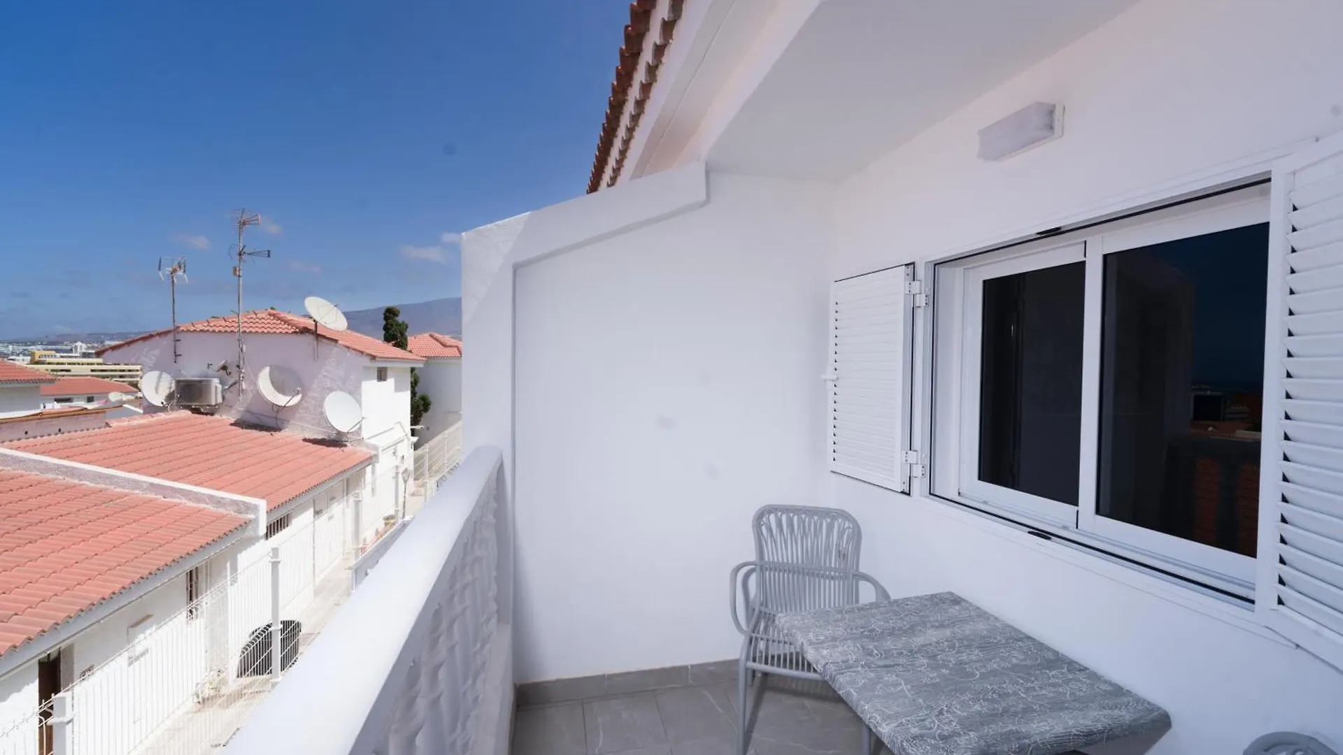 Apartamentos Tinerfe Garden Costa Adeje  2*, Costa Adeje (Tenerife) Spain